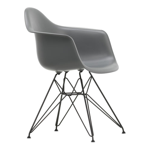 Cadeira de Braços em Plástico Eames DAR / Base Preta